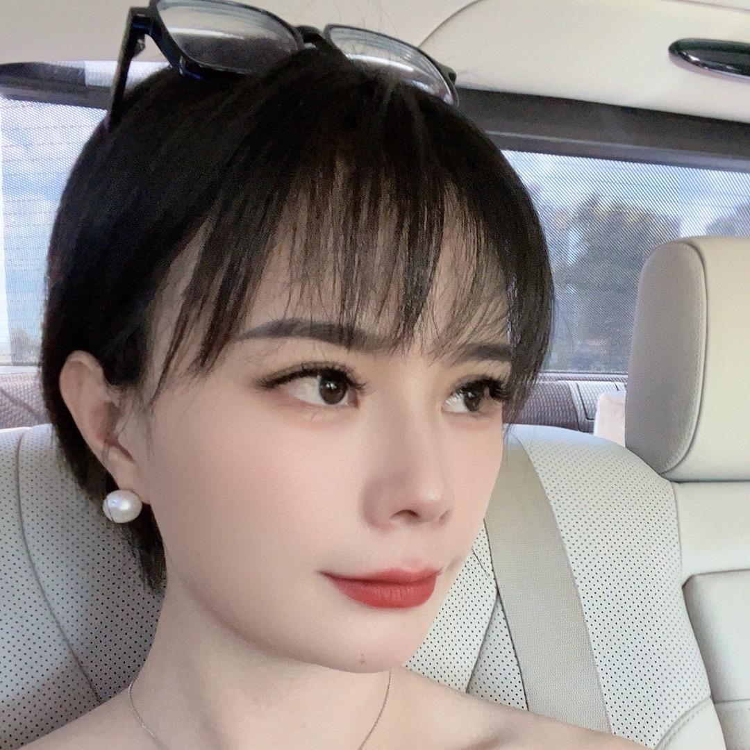 卡丽姐💄