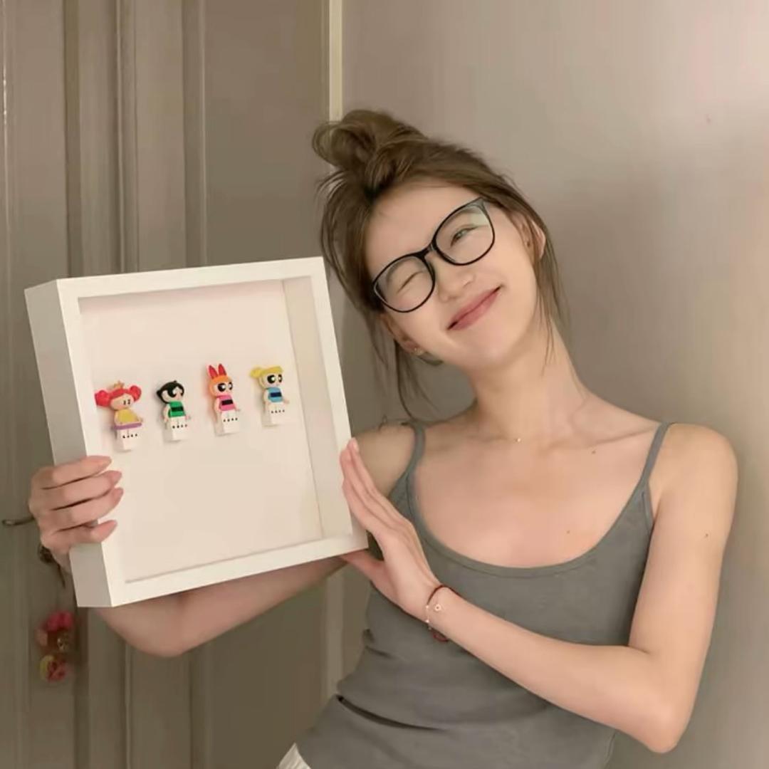 惠 子.