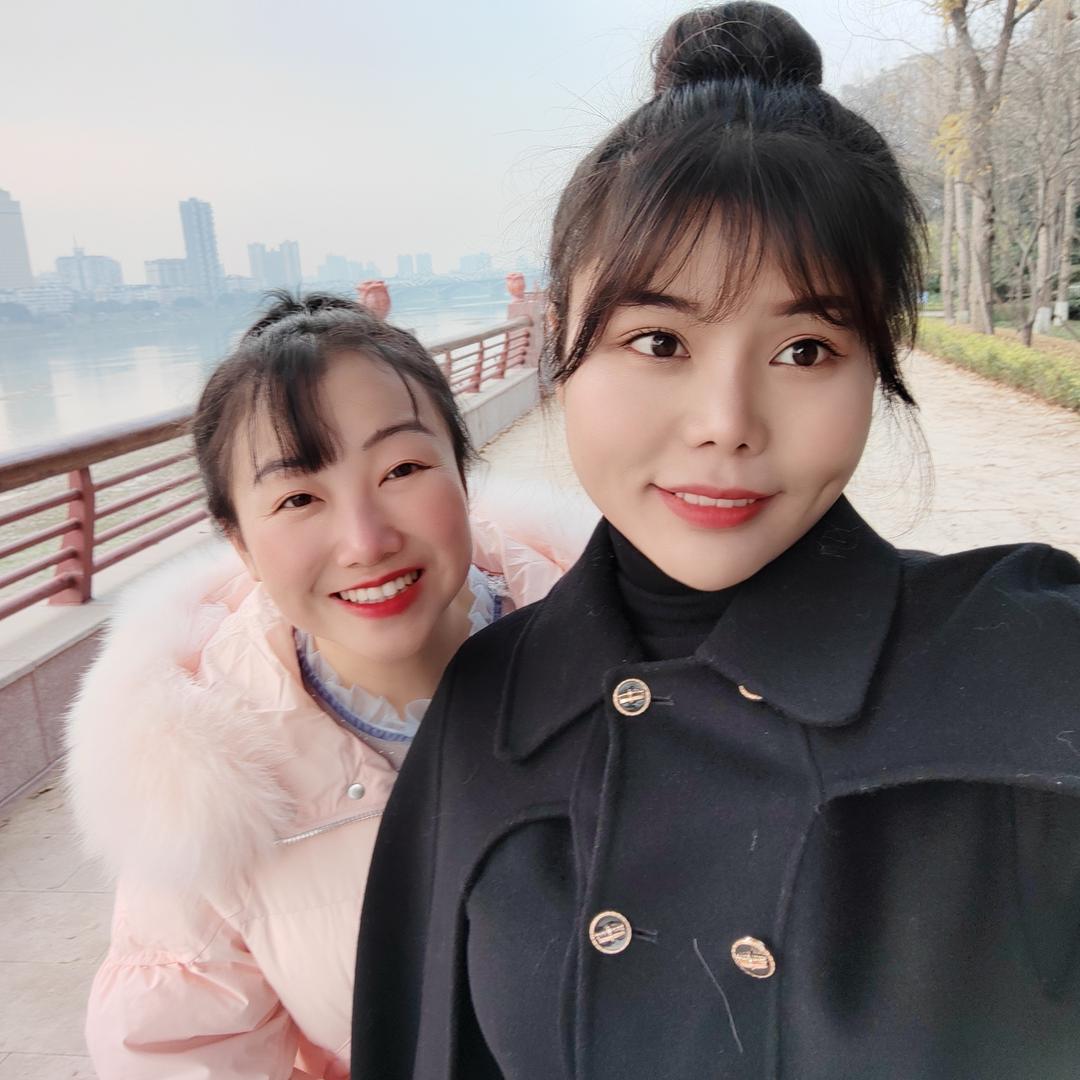 憨妹妹家的小姑子