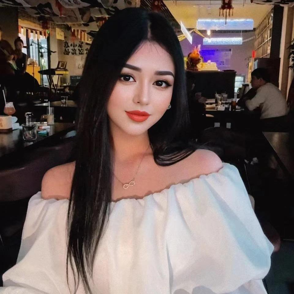 米拉12.12🖤