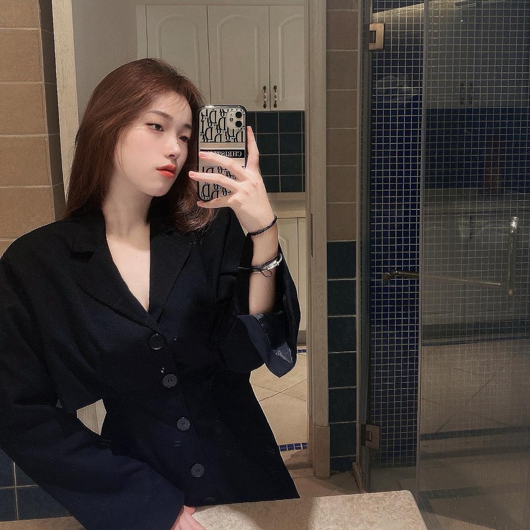 昆图斯的圈外女友