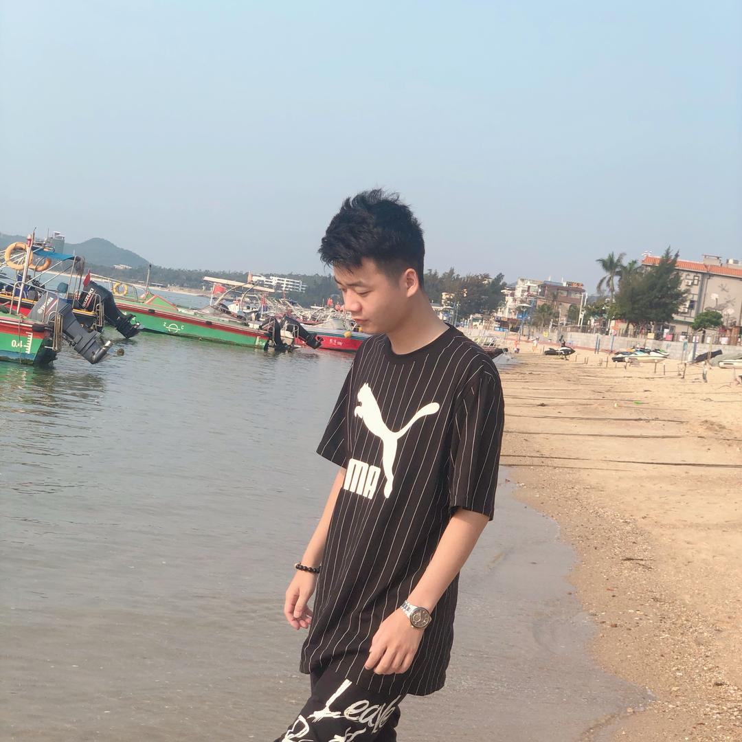 卖房炒股的小6