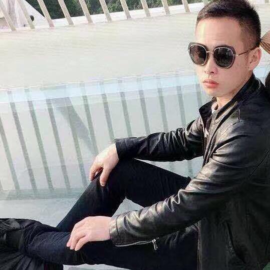 龙哥！