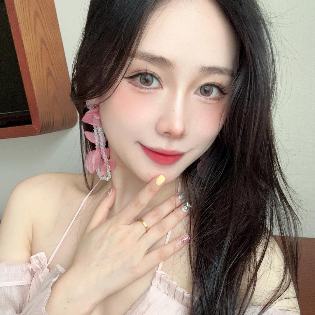 小雯家服装店