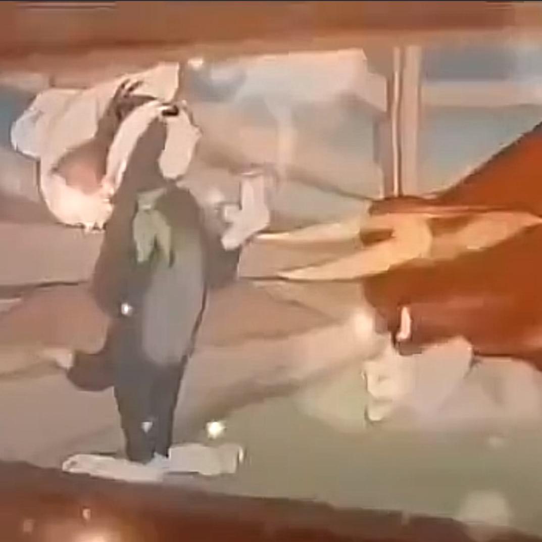 是阿伟