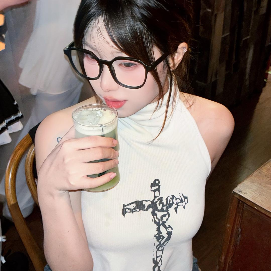 奶茶雪碧_
