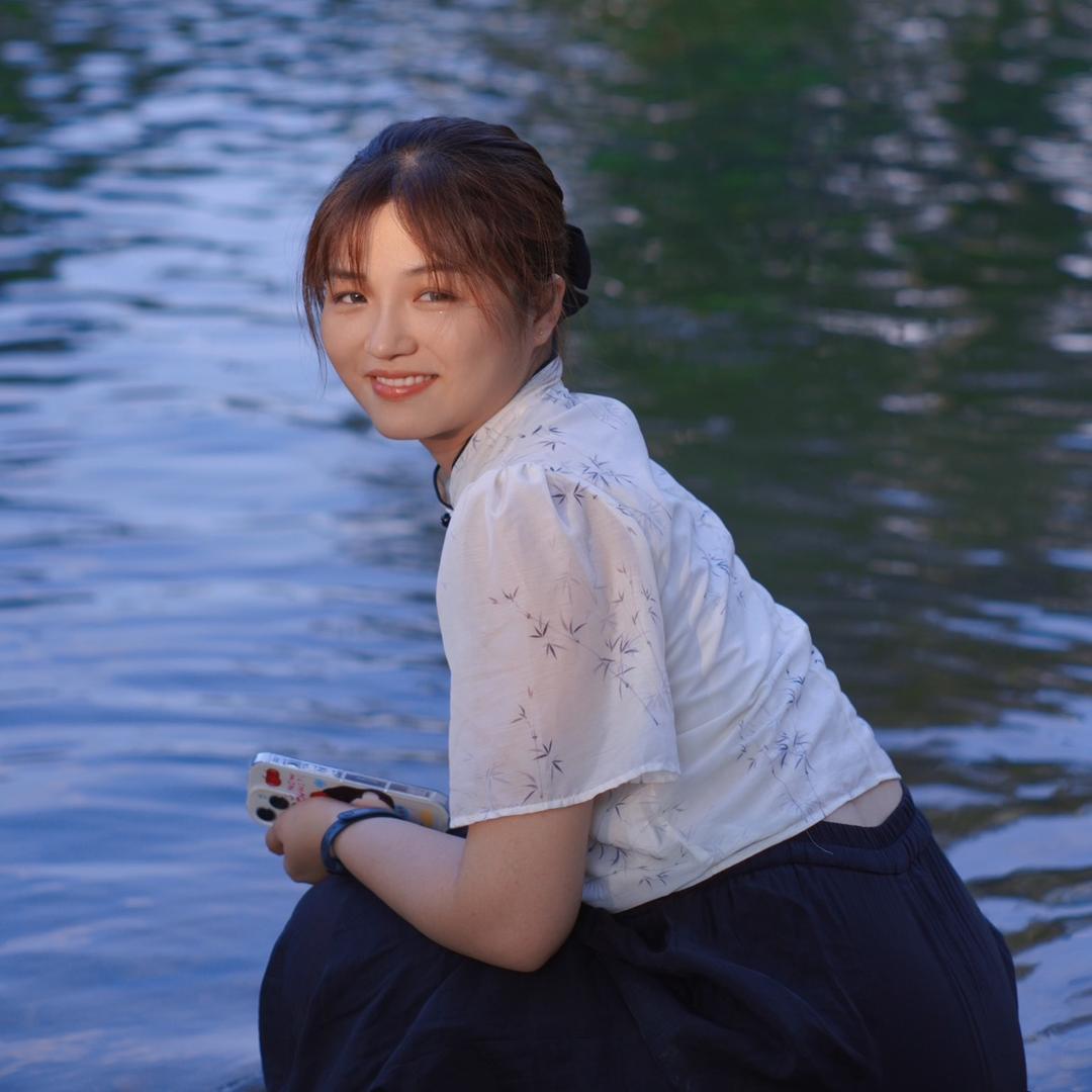 小薇大码女装