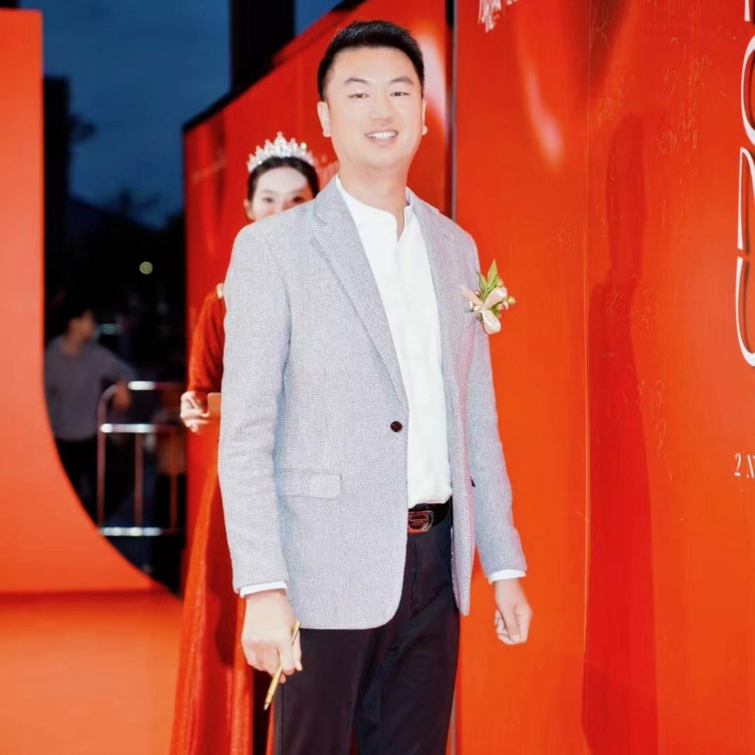 南阳小鹏