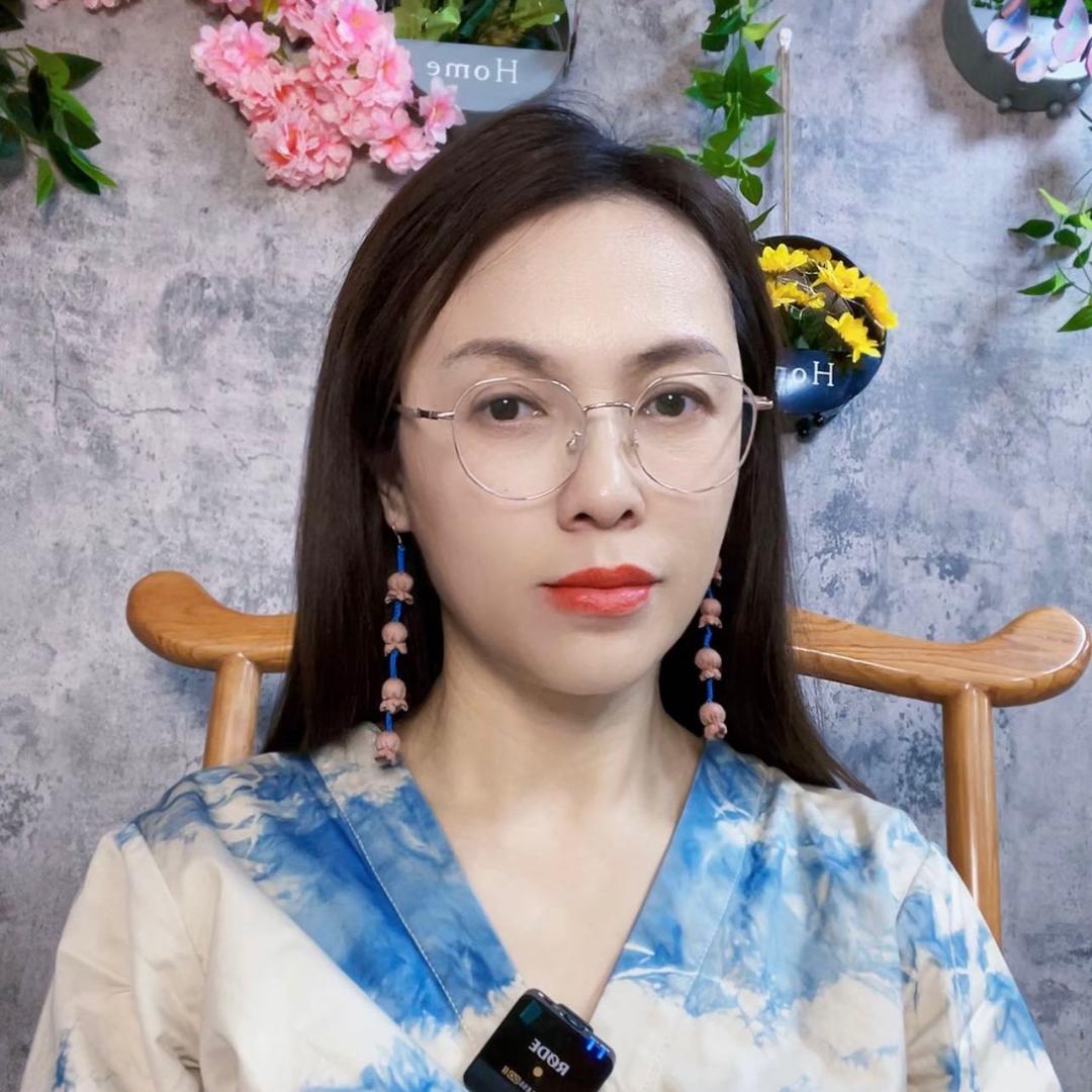 Lv 姐爱美丽