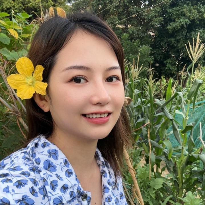 阿娇爱钓鱼🎣