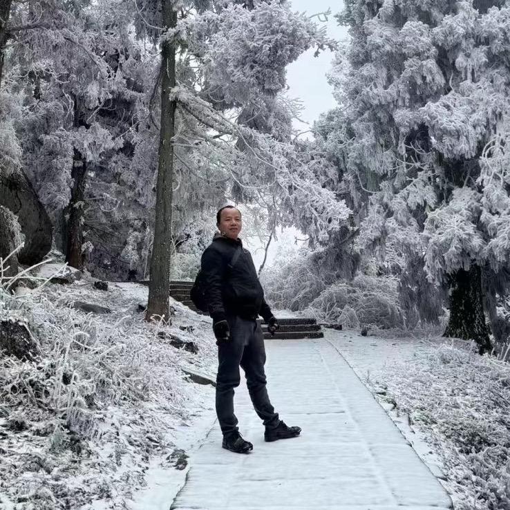 汽车钣金喷漆回收报废车