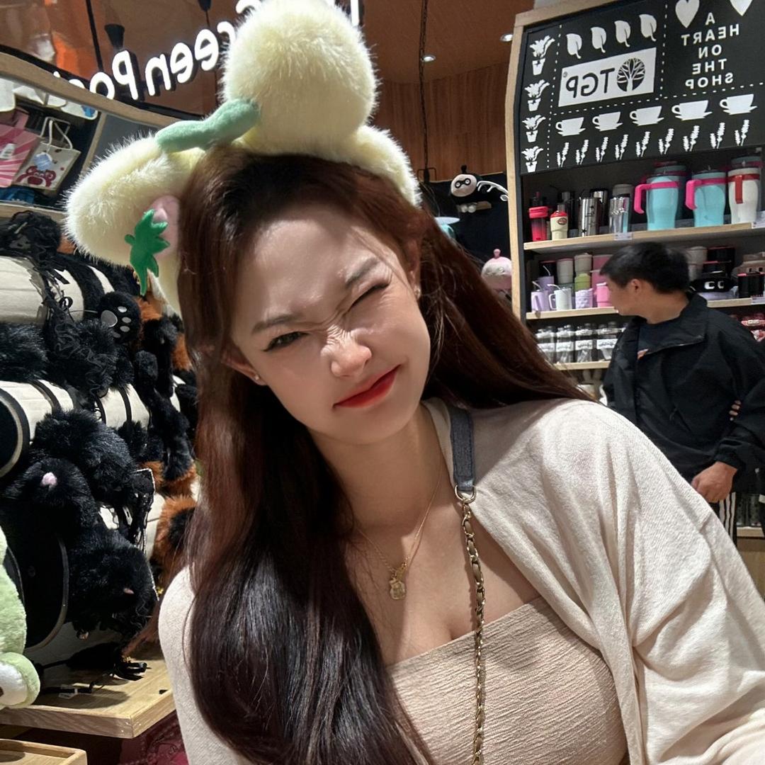 嘉酱酱👧🏻