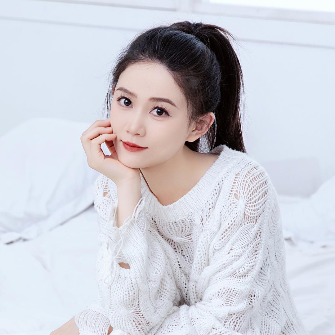 贝拉⁸¹⁷🎤下午1点
