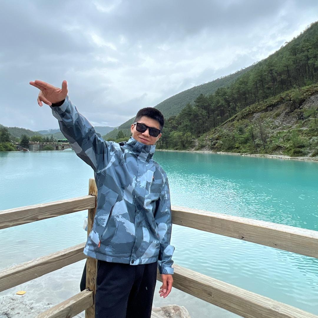 汶上县潜水艇卫浴销售店