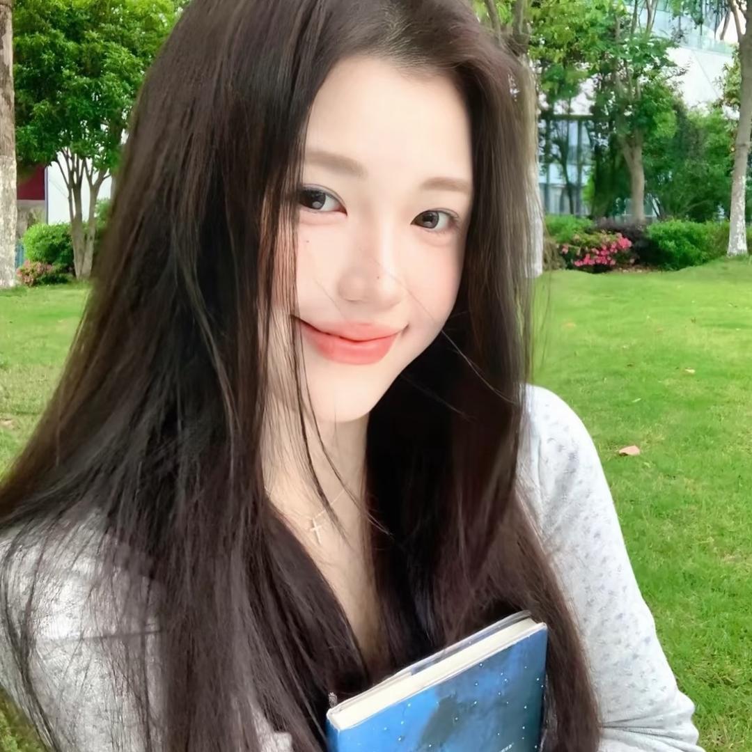 你别总灰萌萌