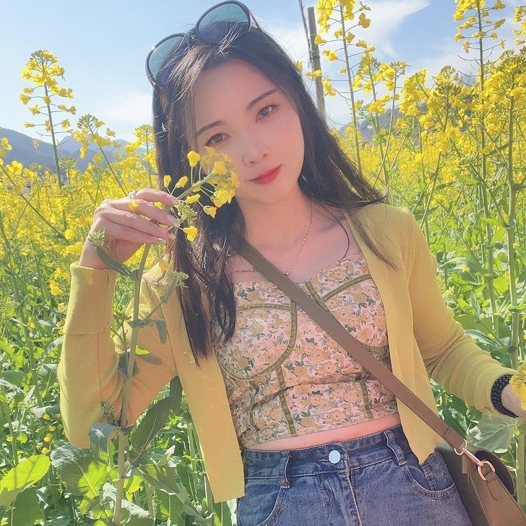 😘唯①衣👚小姐姐