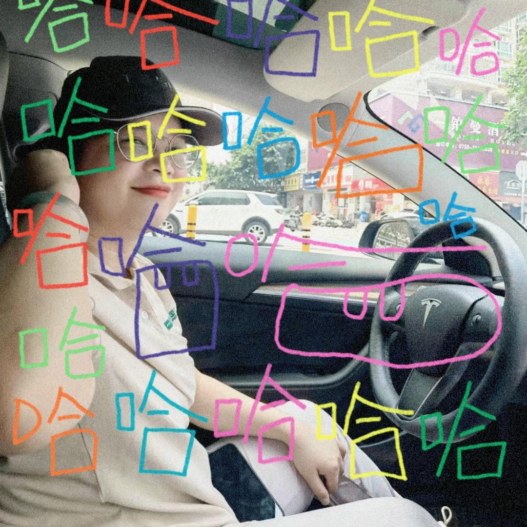 芒果和花花的快乐时光