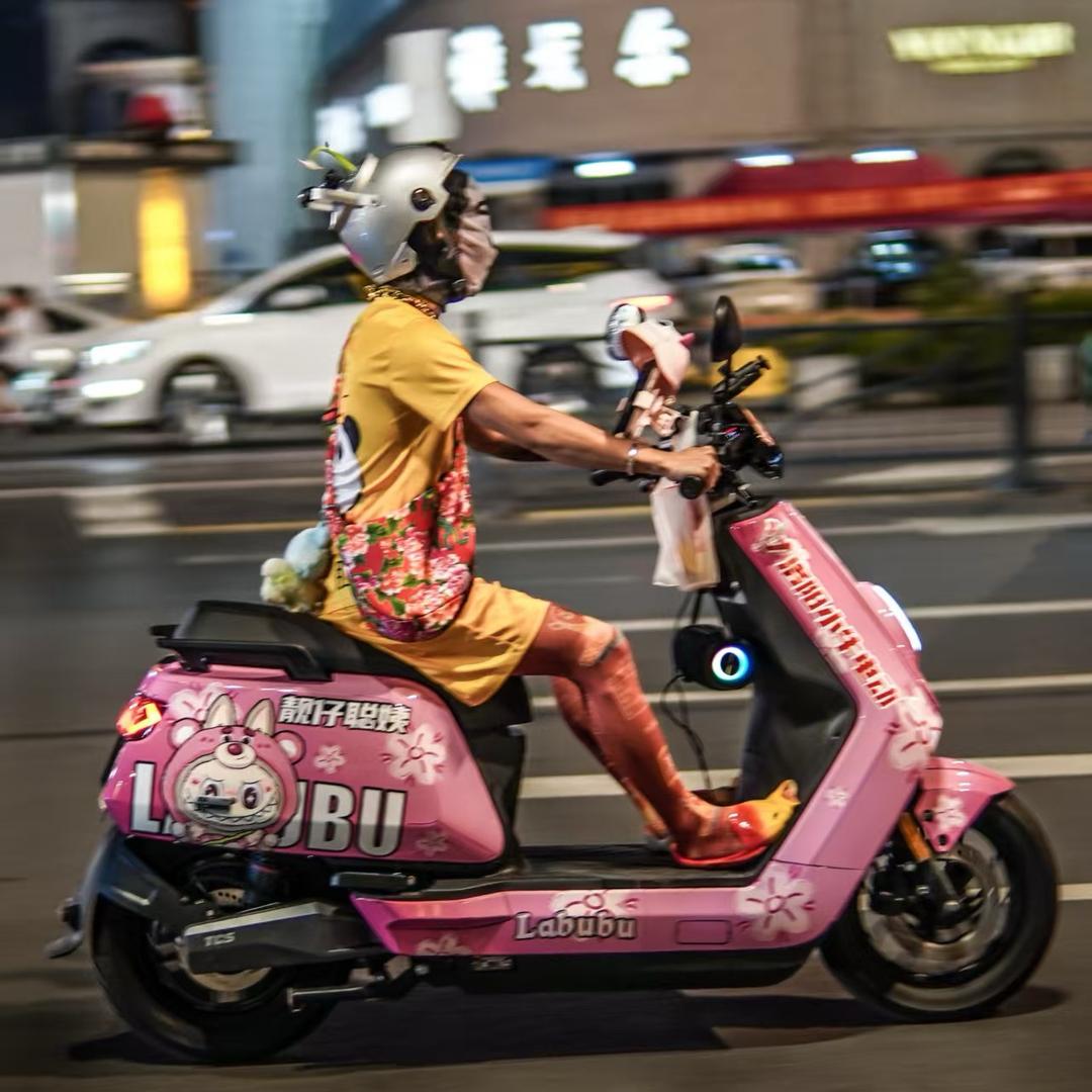 靓仔聪姨