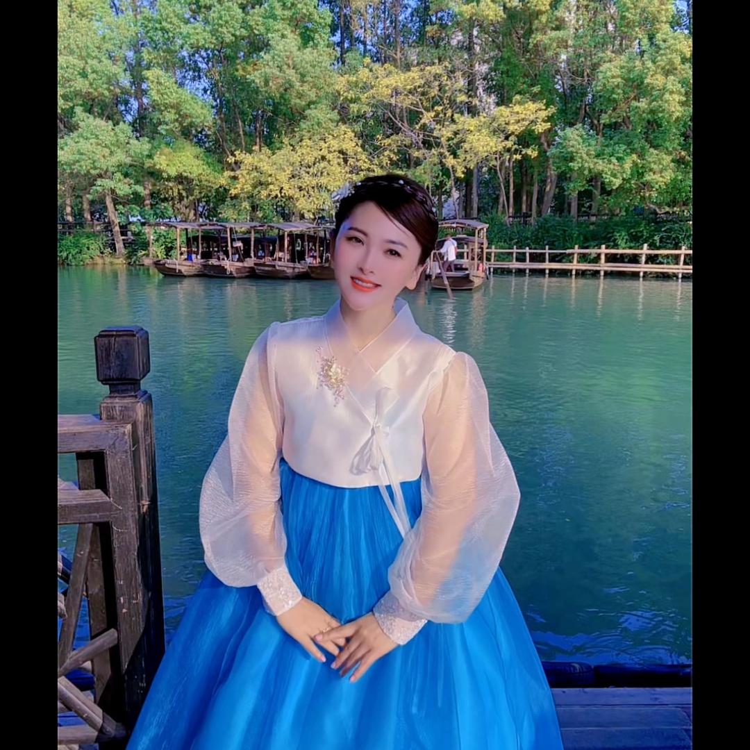 美💌韩服-延边吸尘姐