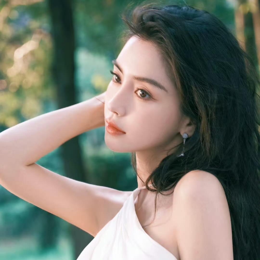白白