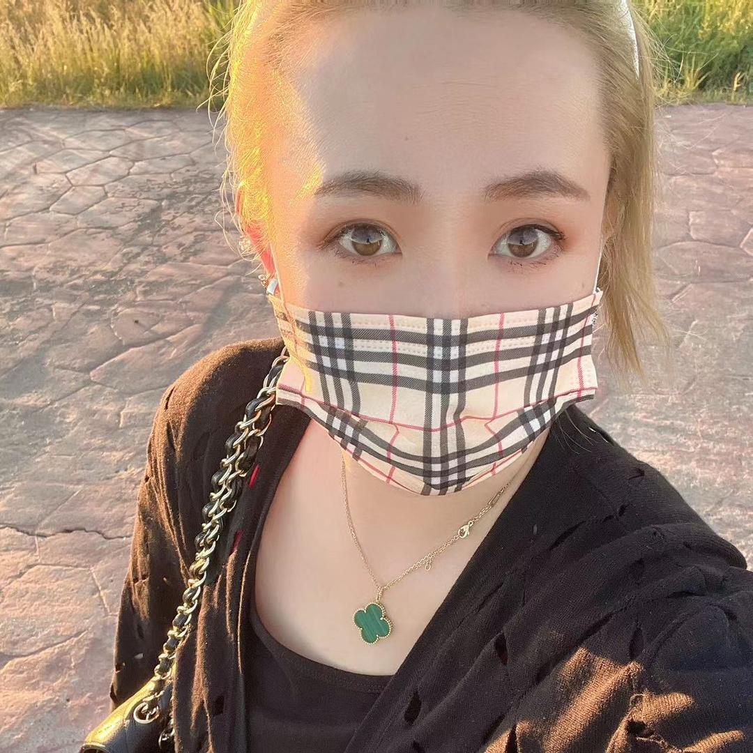 小月爱吃喝