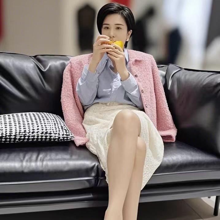 美丽女人，府后路鞋店