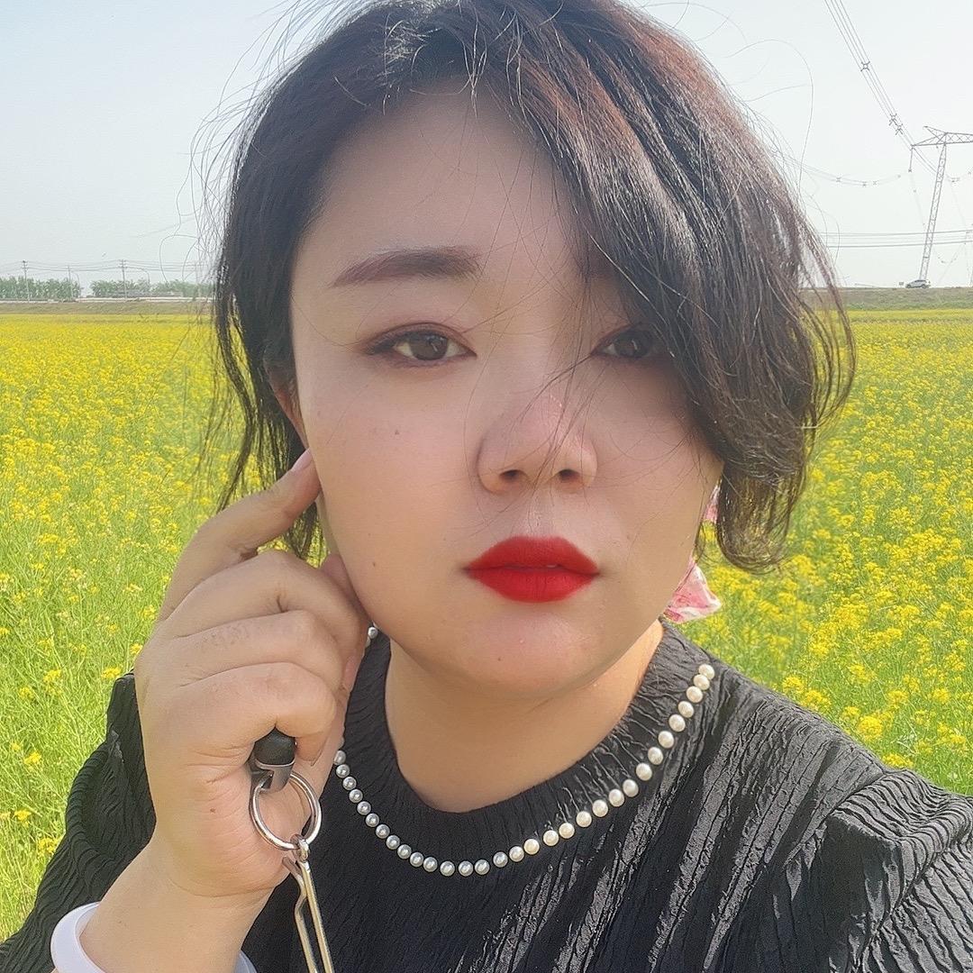 郎姐姐家大码女装店卡哇伊