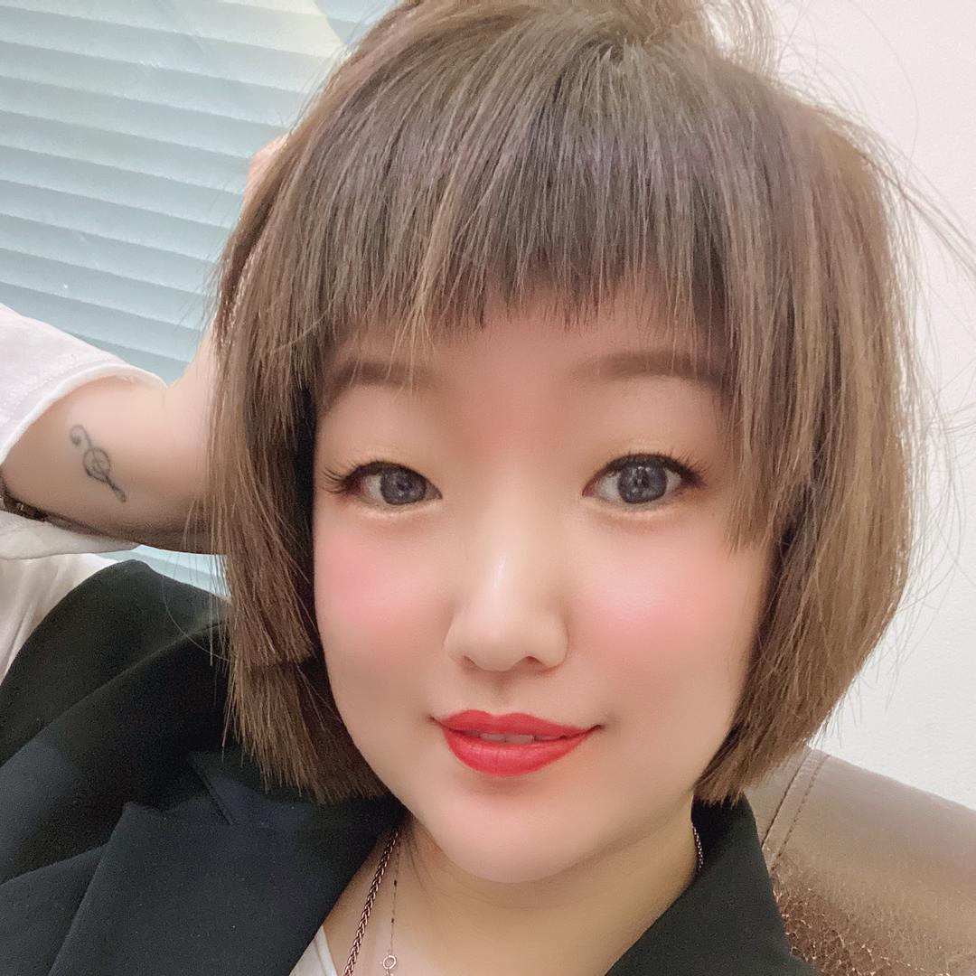 加菲猫一身诗意