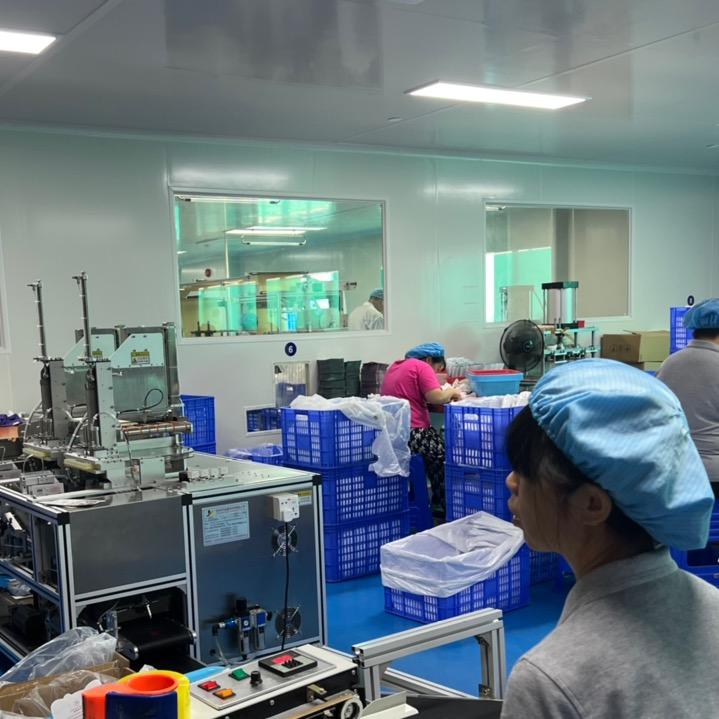 化妆品oem的包工头