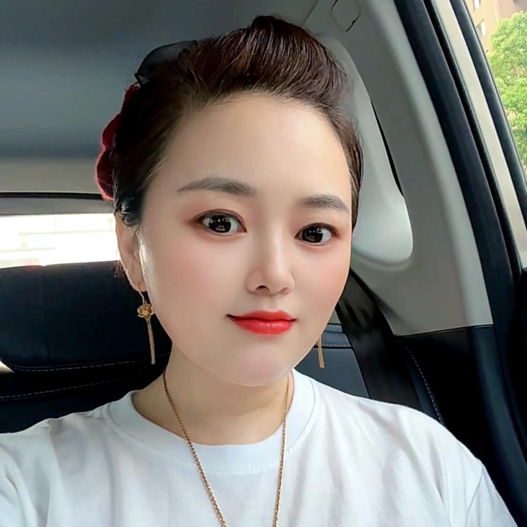 最美不过初见🫦