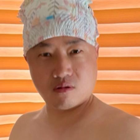 正经人彭哥