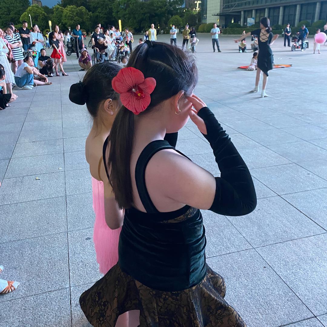 妞妞🧚🏻