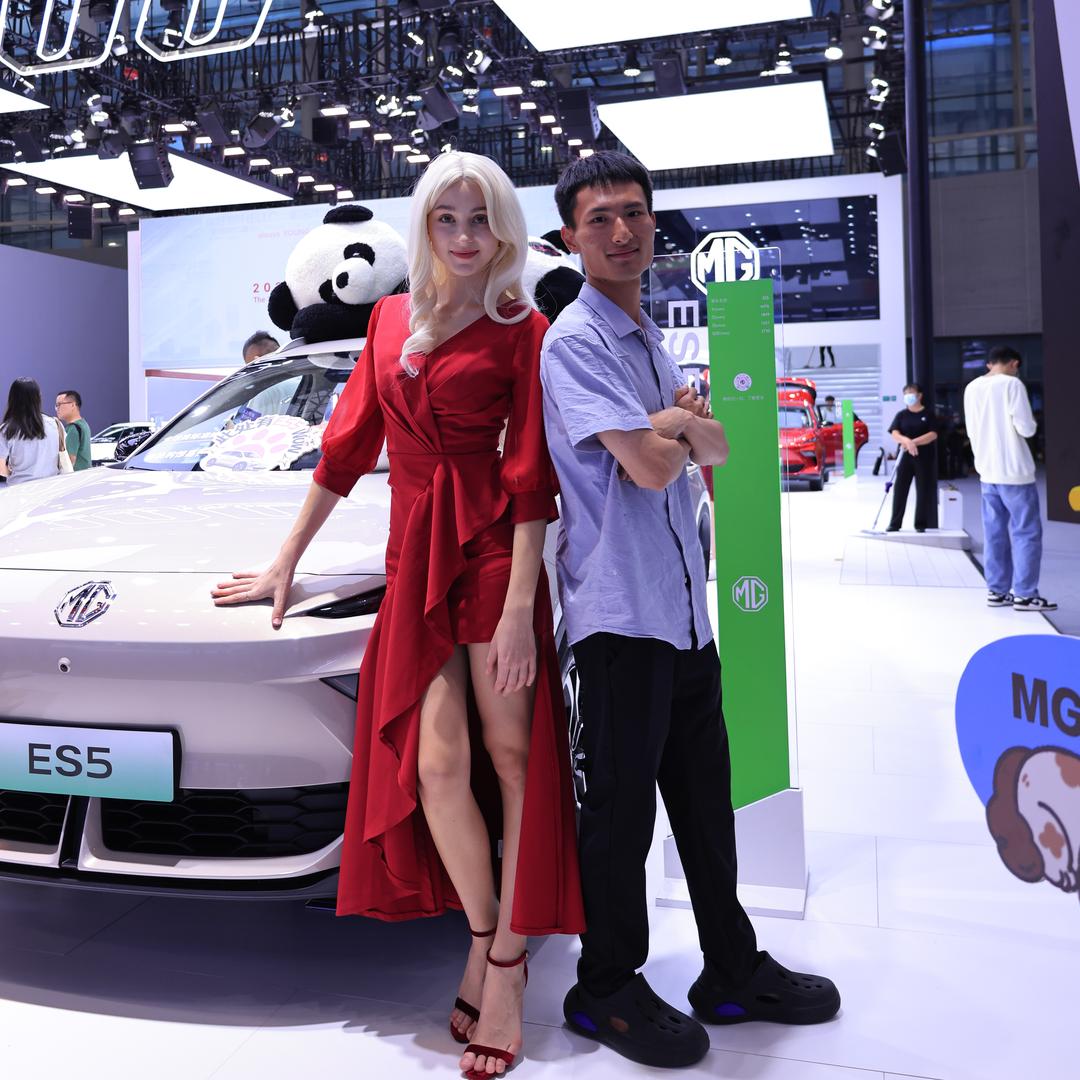 上海王子拍照，情歌王子，包车，精修，酒店