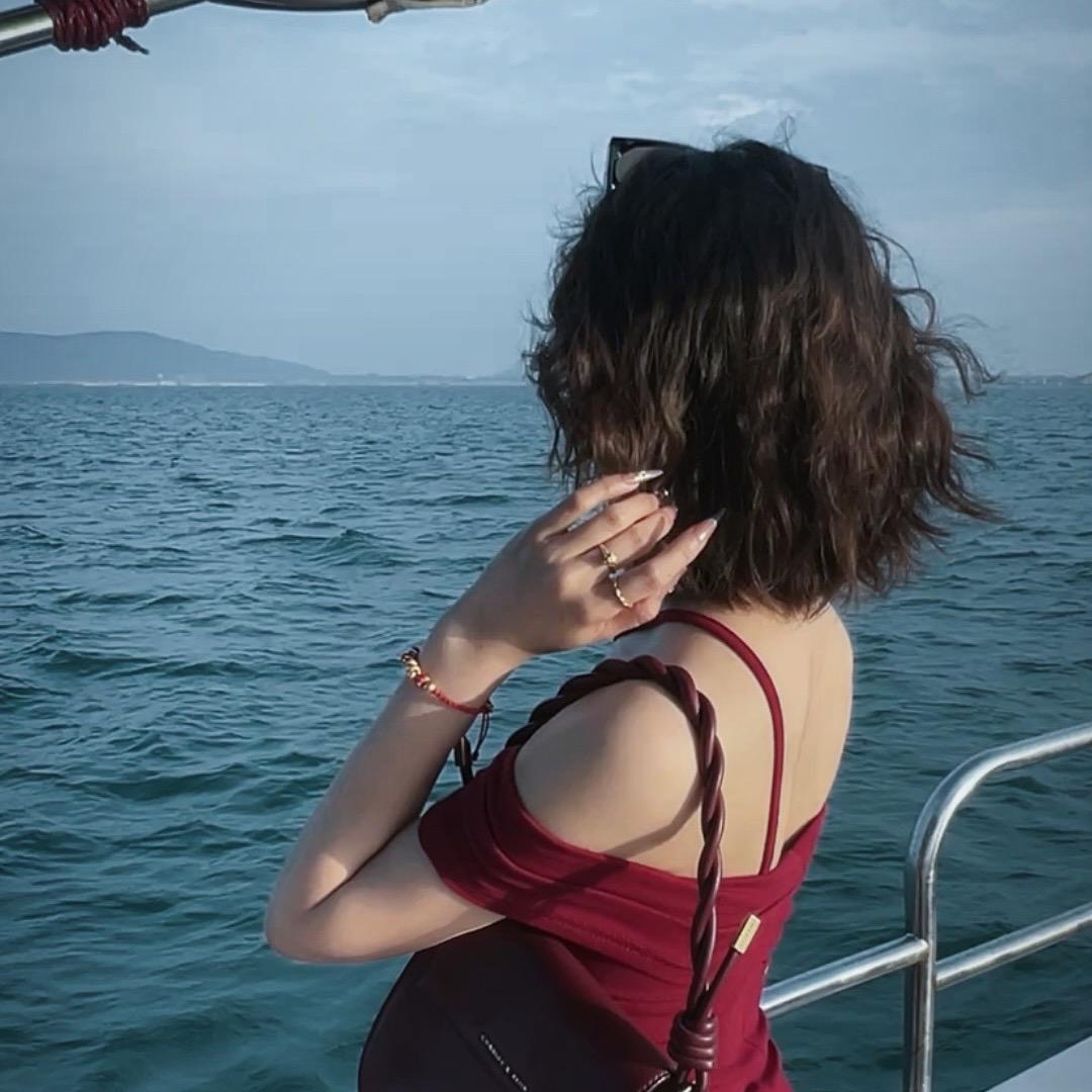 浪浪不爱说话