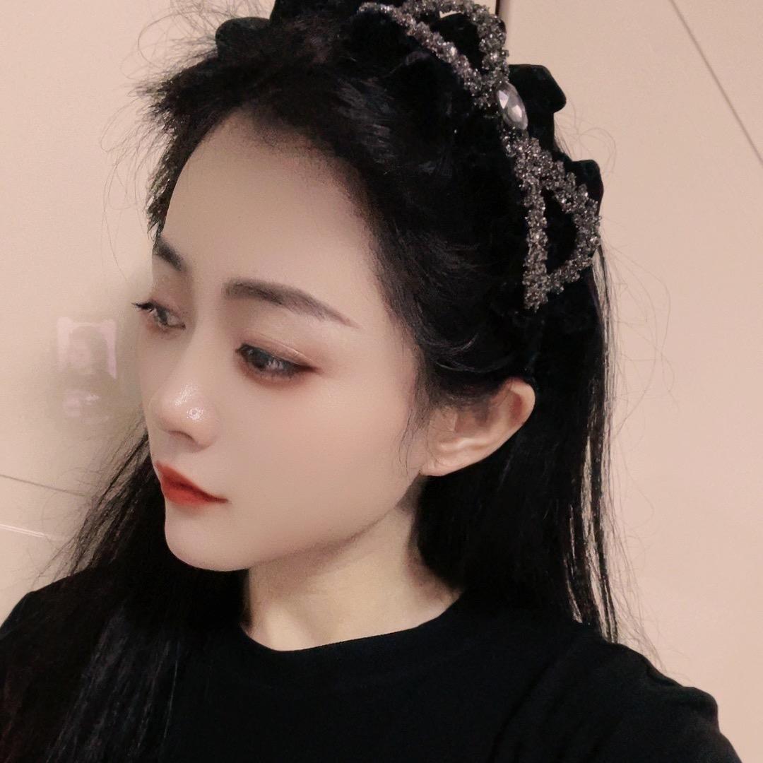 杨小姐（人间清醒）