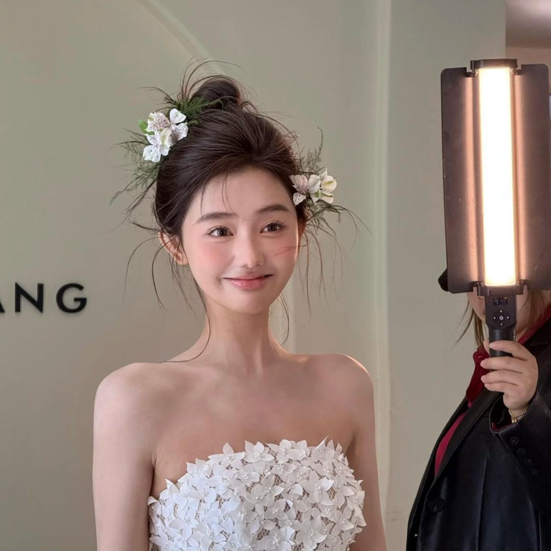 金禧婚纱礼服馆