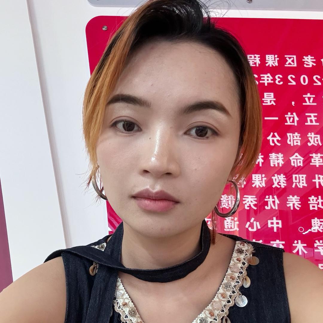 小余（糯叽叽麻糍铺）