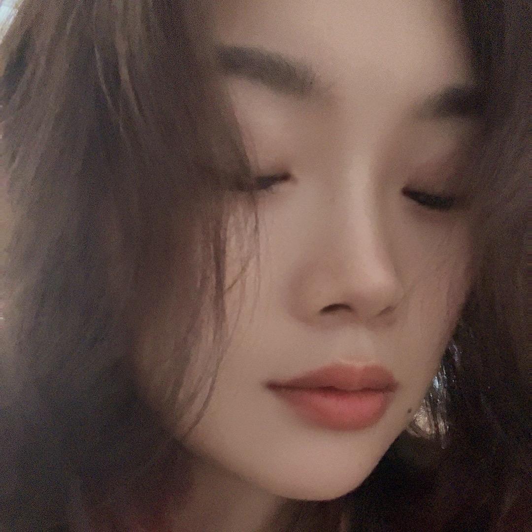 爱 很简单 Yi anand💍