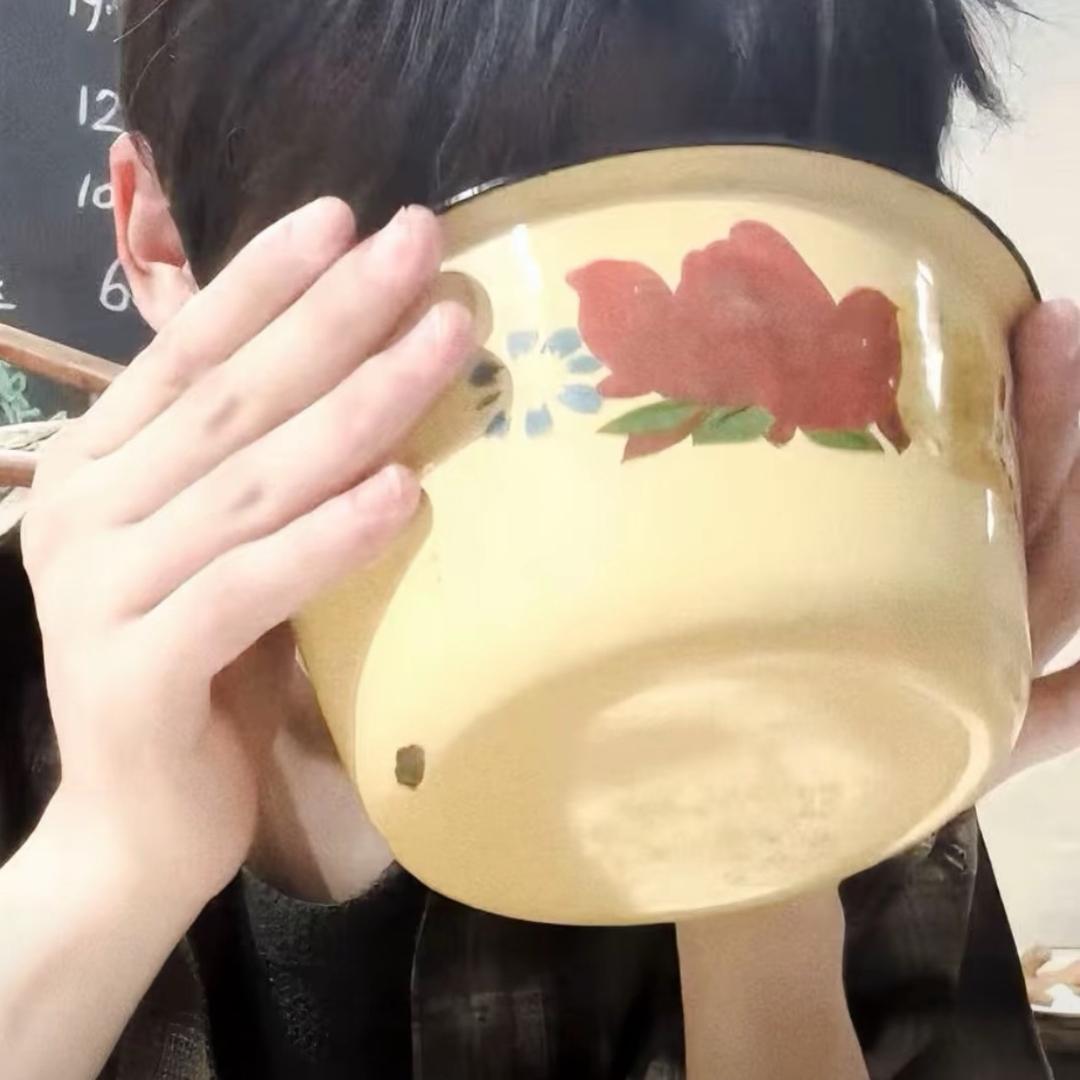 香菜炒鸡蛋𓆡𓆝𓆟