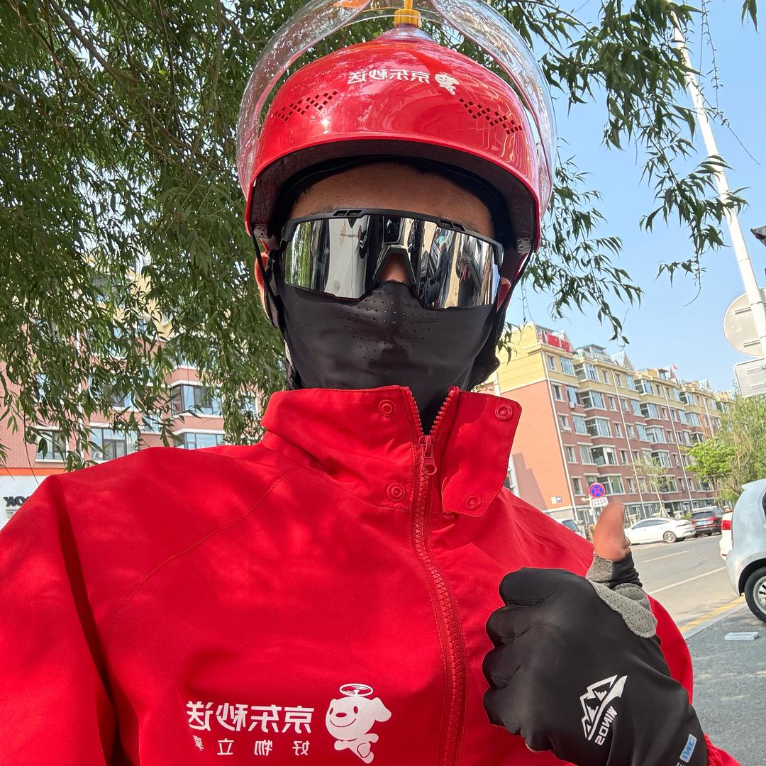 伟哥快跑💨