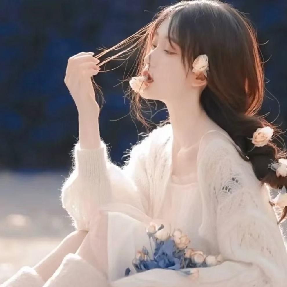 时欣