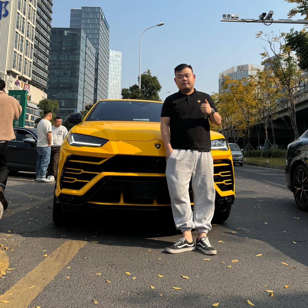 狗哥玩🚗