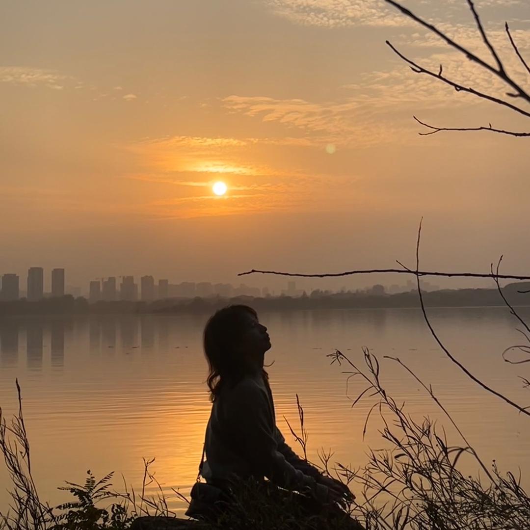 今泽瑜伽叶子老师