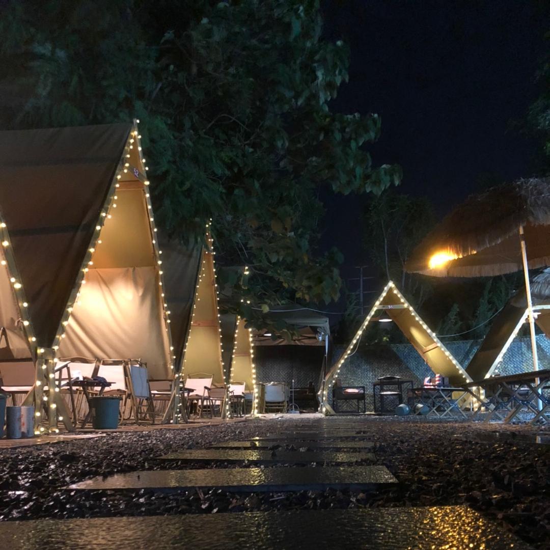 哈酒音乐烧烤木炭火锅露营风部落