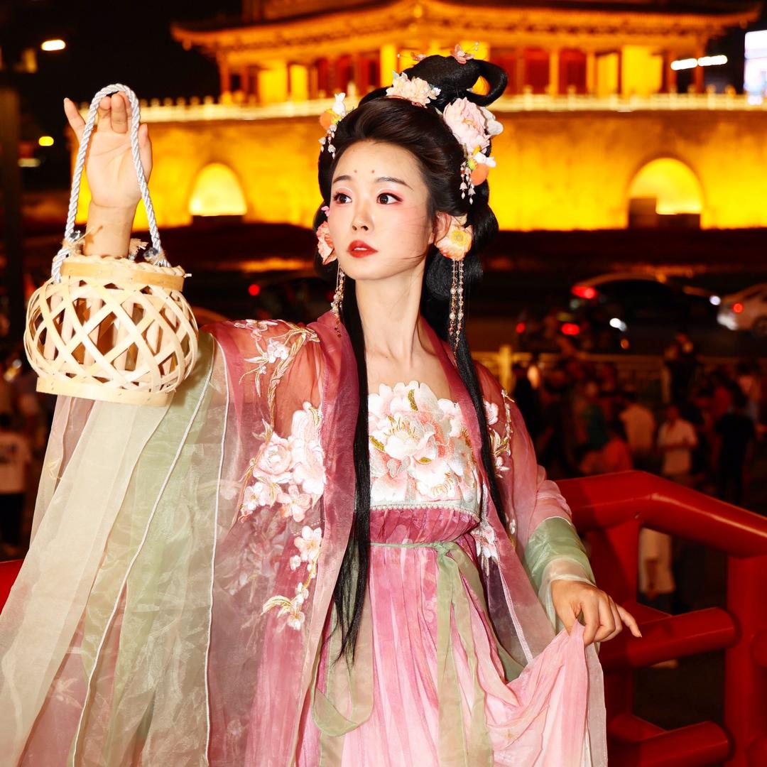在长安遇见你（至游西安旅游）