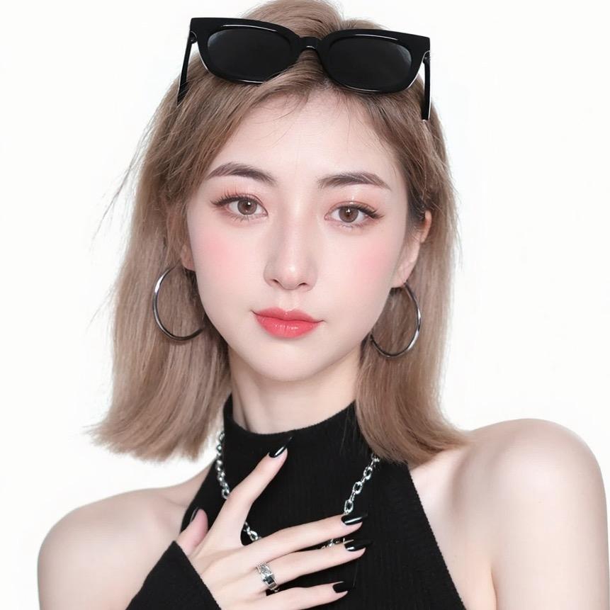 ℳ眈眈๓👑²⁰¹¹