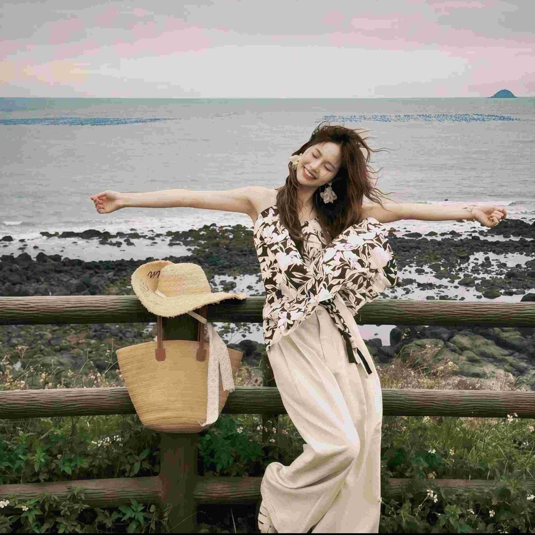 是你的伟伟吖🐰