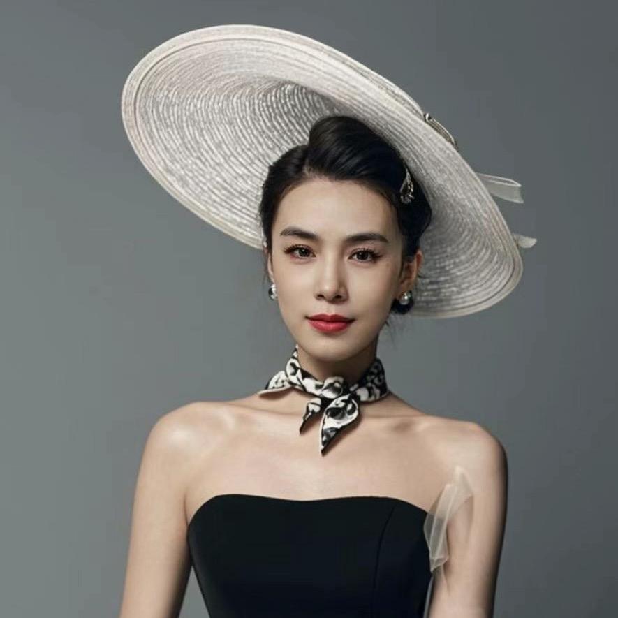 灵蔓语-👸灵动女神学院