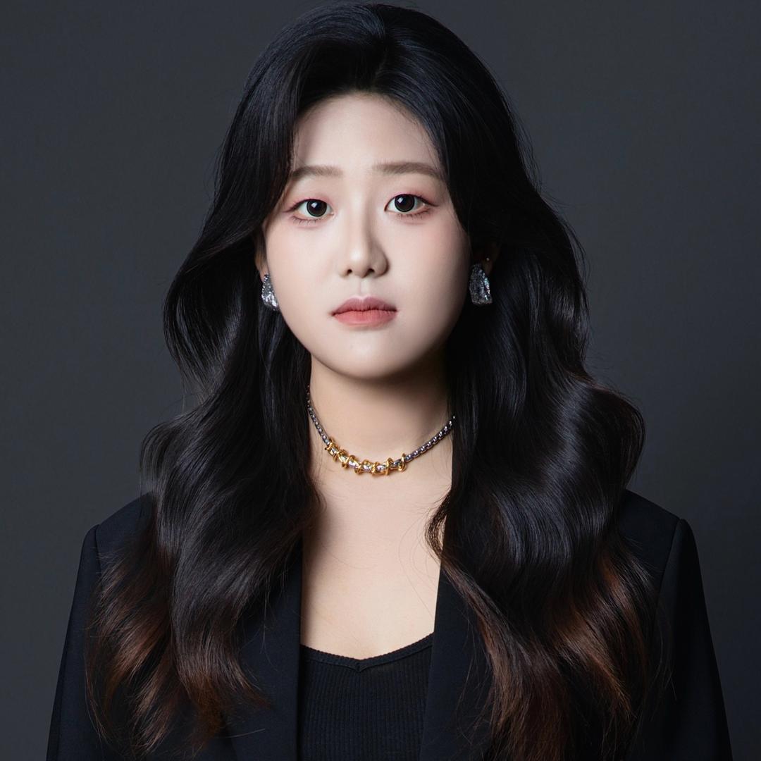 滕州妆颜美化妆老师-小颖老师