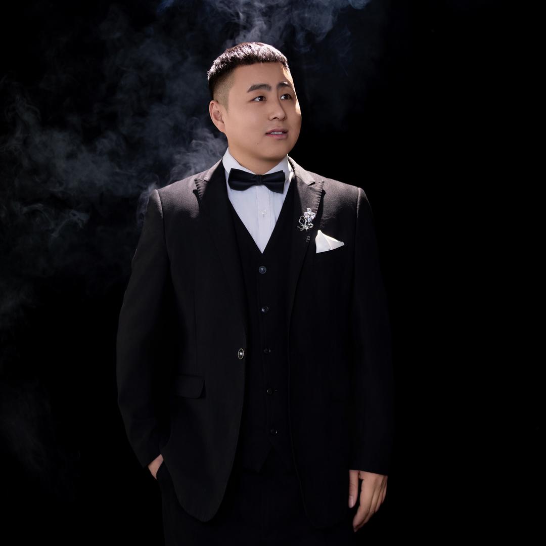 丿王先森